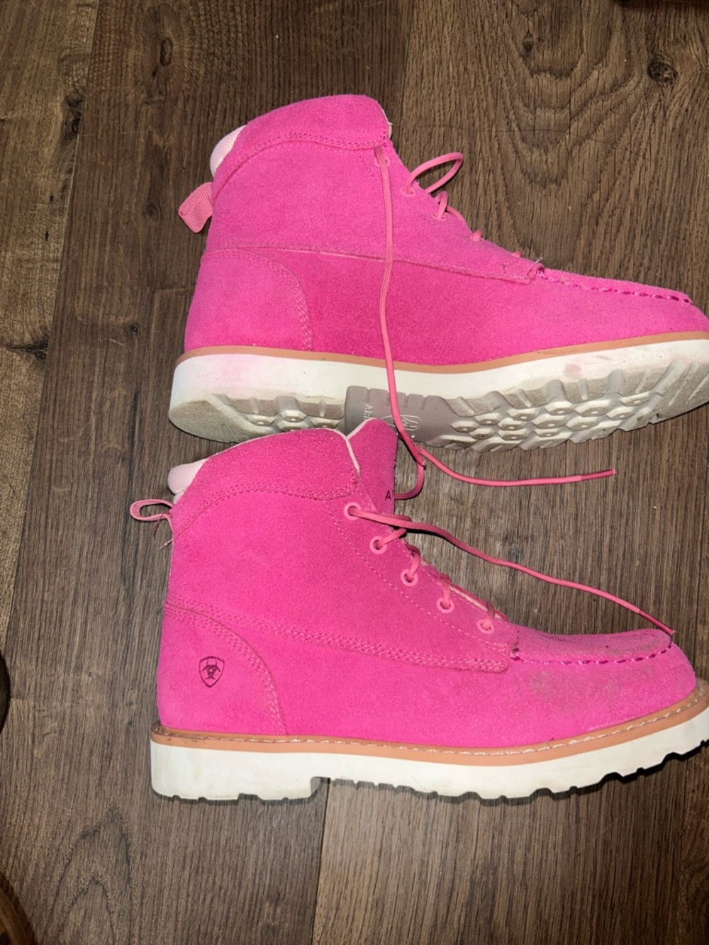 Ariat Women’s Pink Leathers Suede Lace-Up Boots